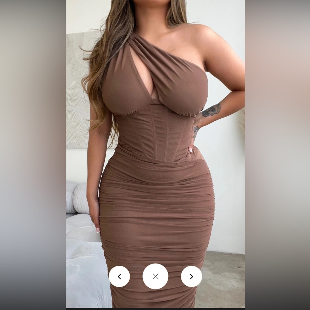 Toxic Envy boutique midi Dress